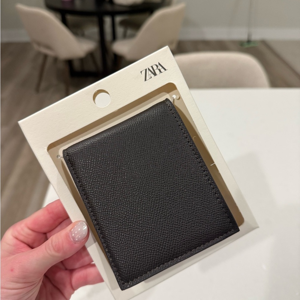 Zara Wallet